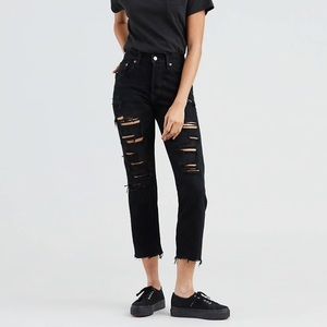 NWT Levi’s 501 original cropped